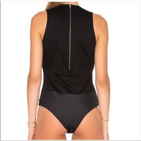 MICHELLE Mason‎ Bodysuit - Picture 6 of 14